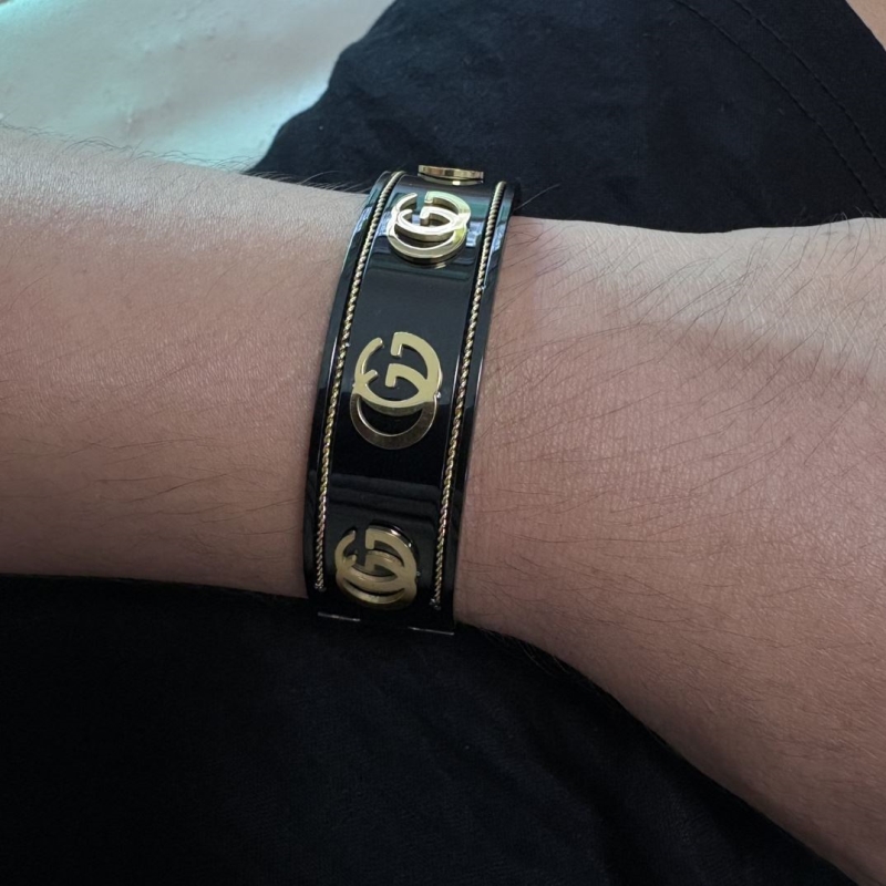 Gvc*1 bracelets
